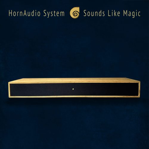 The HornAudio Sound Bar Sim high-end sound system combines craftsmanship and music experience. The design can be personalized to your preferences.